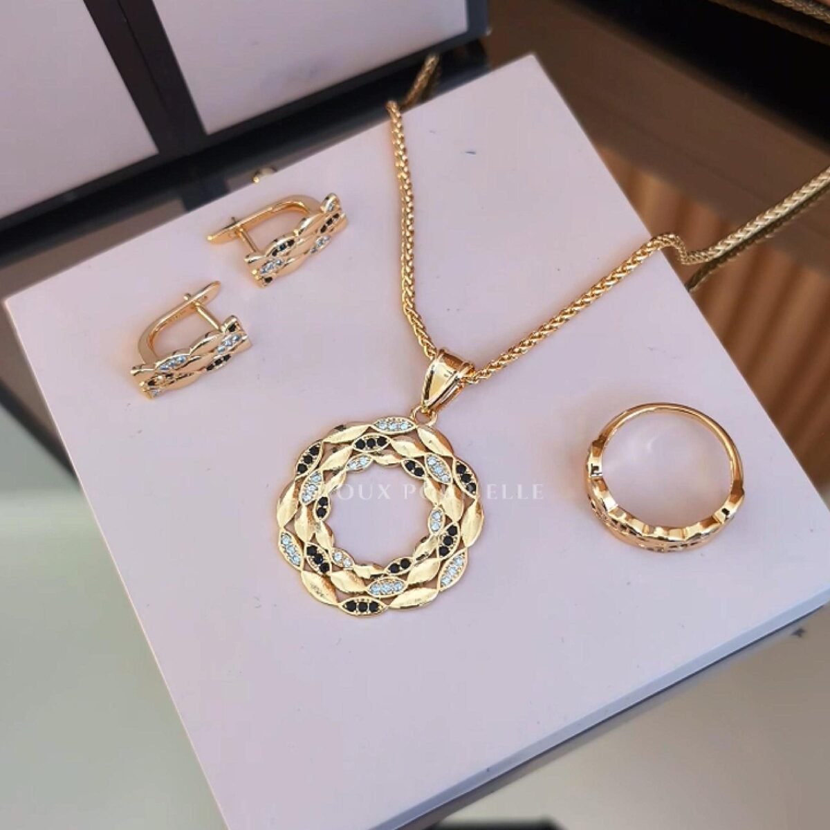 Ensemble bijoux